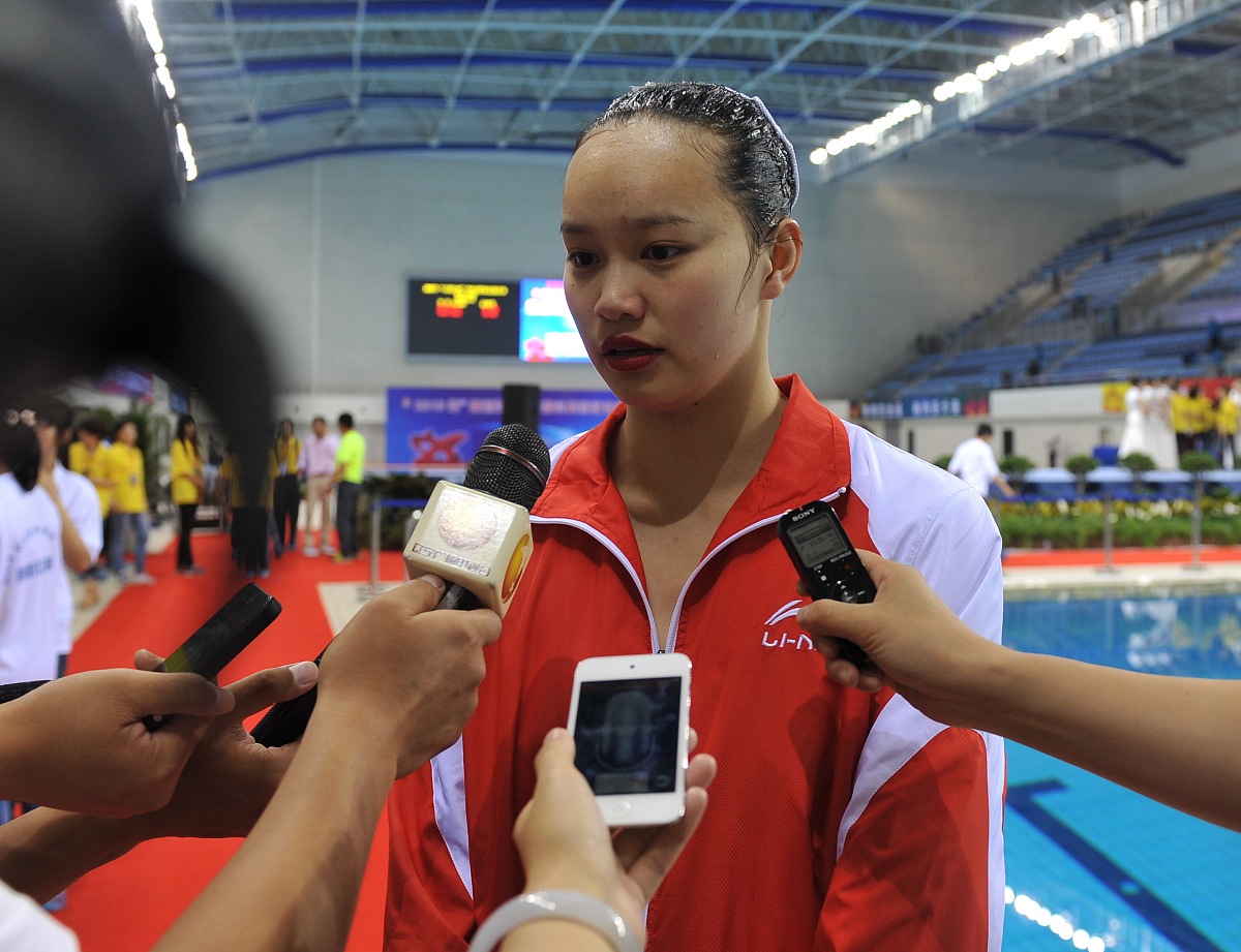 爱游戏官方入口-瑞士队观众热烈欢呼！，Ming迎来三赛季出色发挥赢得满堂喝彩-爱游戏官方入口